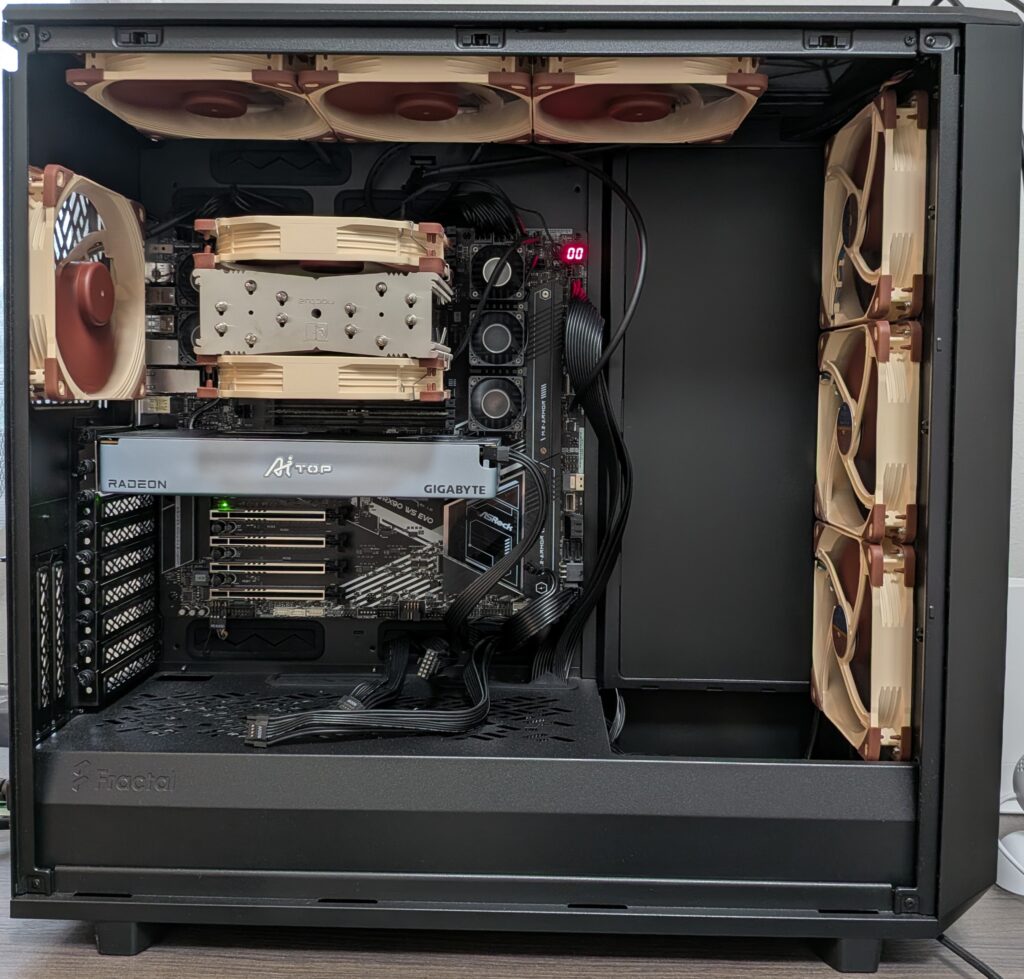 自作サーバーGen2の内部構成(Threadripper PRO 9965WXとWRX90 WS EVO、Radeon AI PRO R9700)